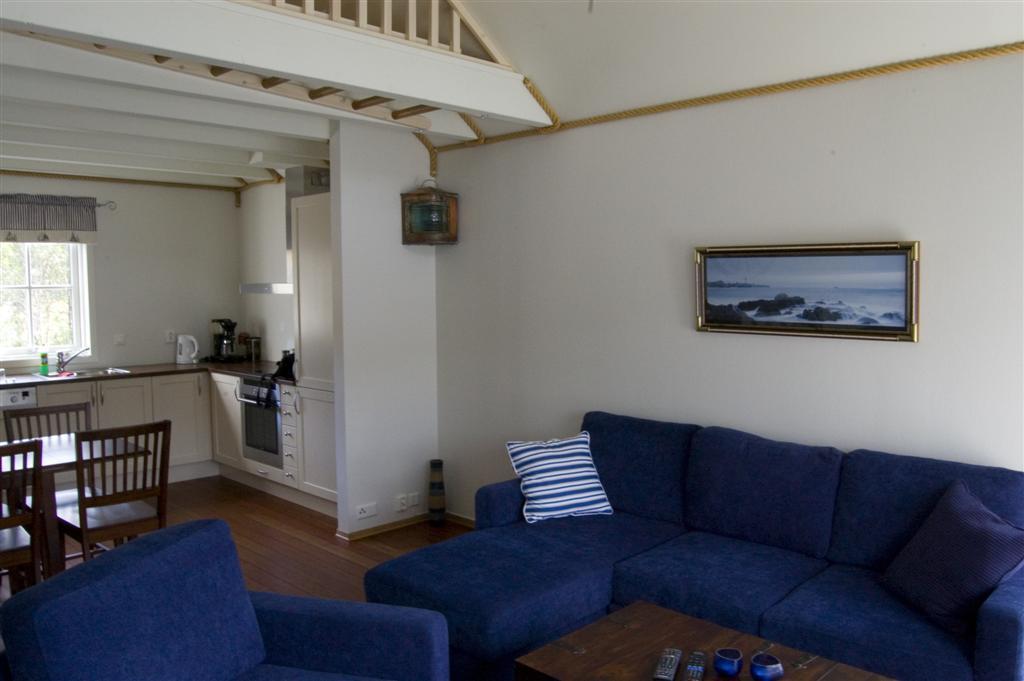 Tjeldsundbrua Maritim Villa Evenskjer Room photo